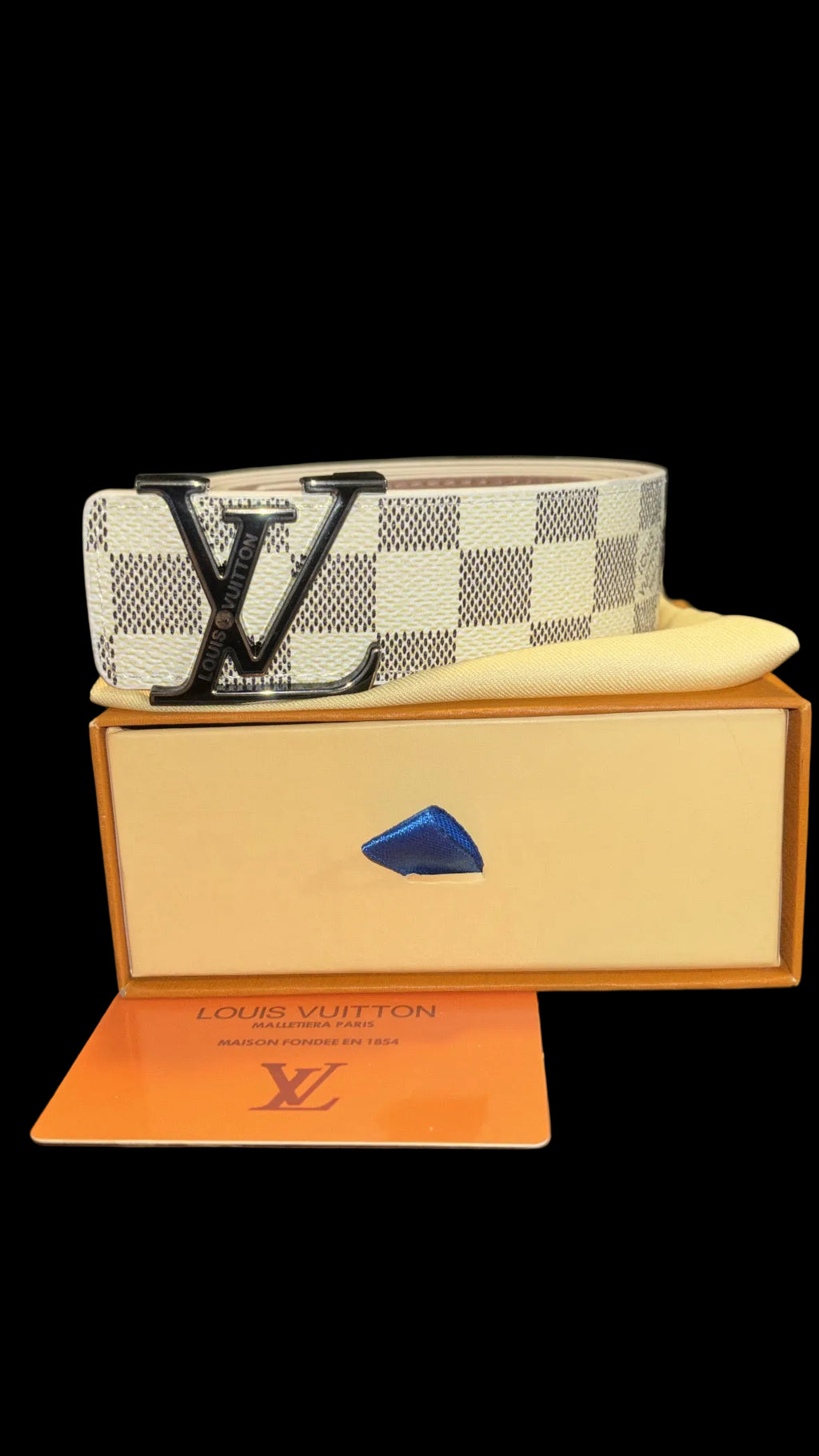 LV WHITE CHECKERED BELT