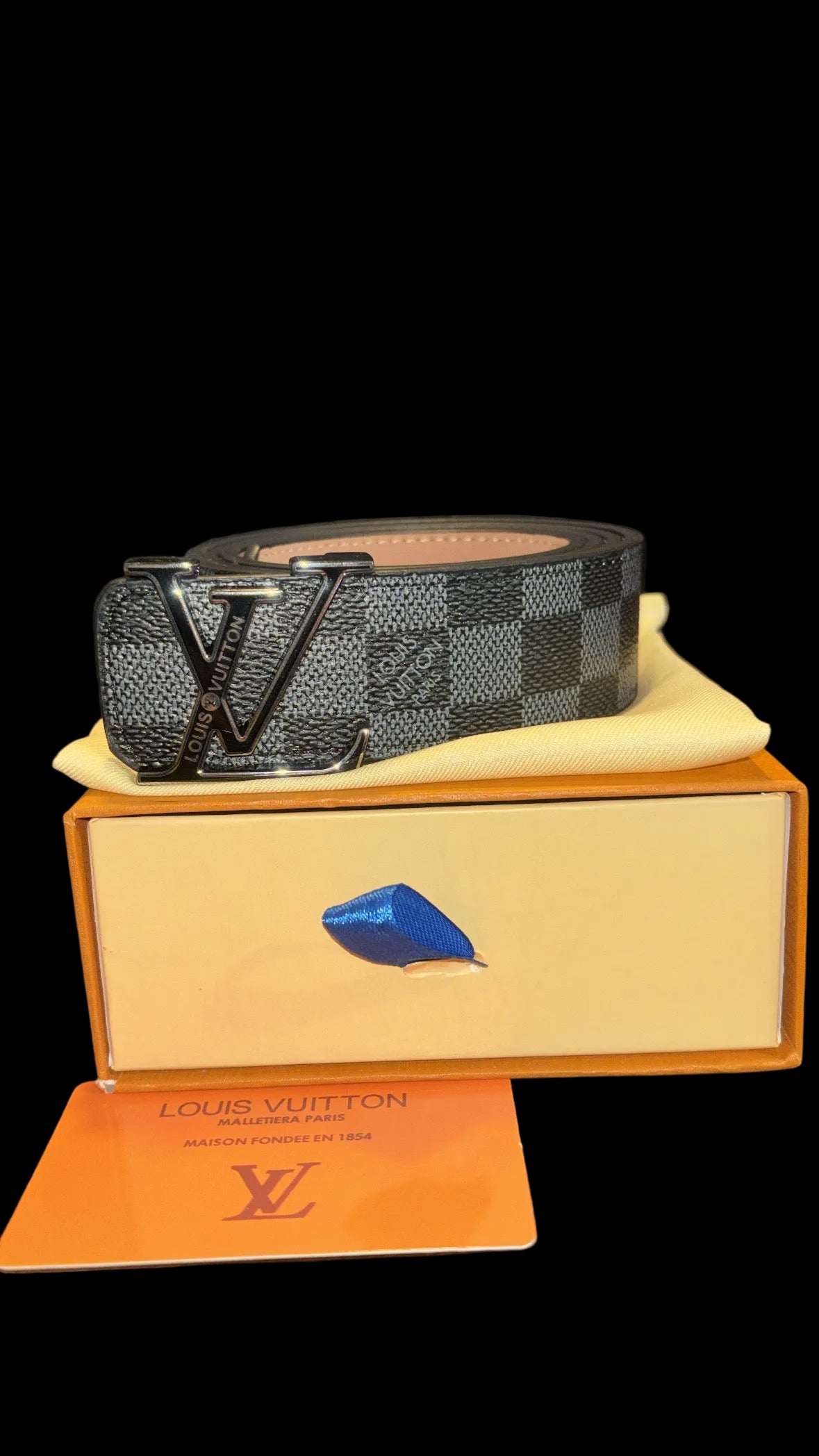 LV CHECKERED BELT