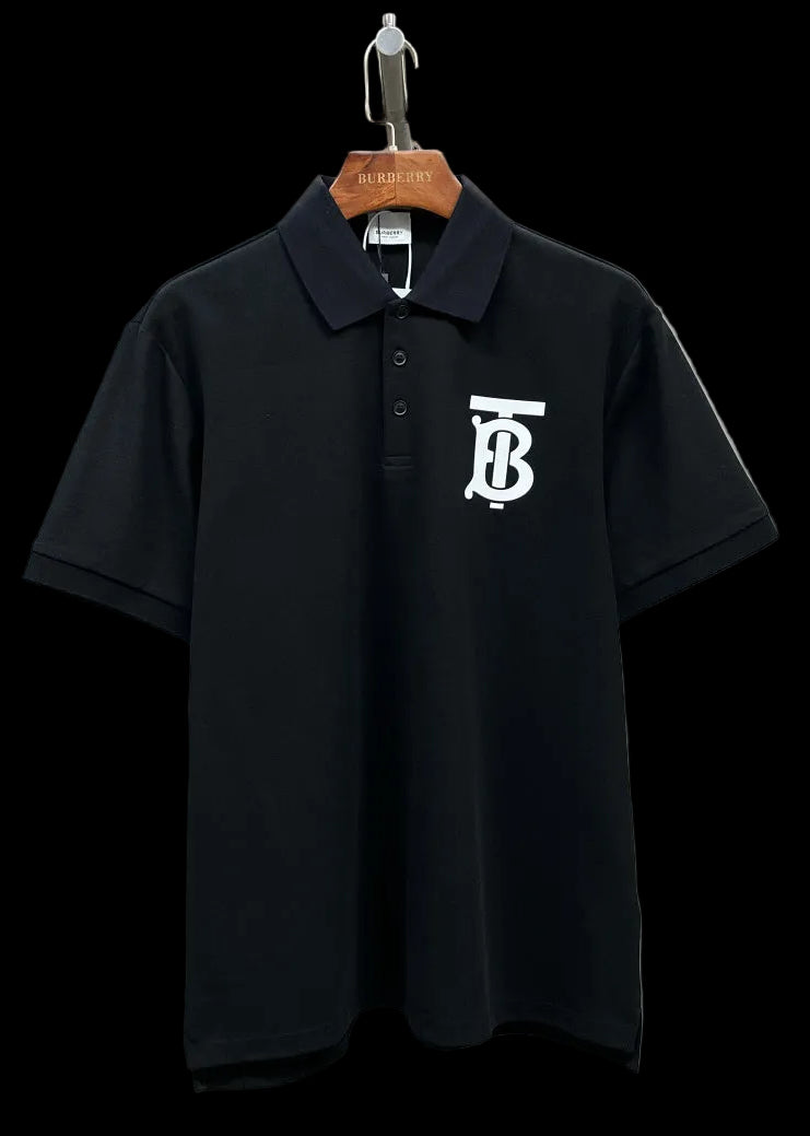 Burberry Black caller T-Shirt